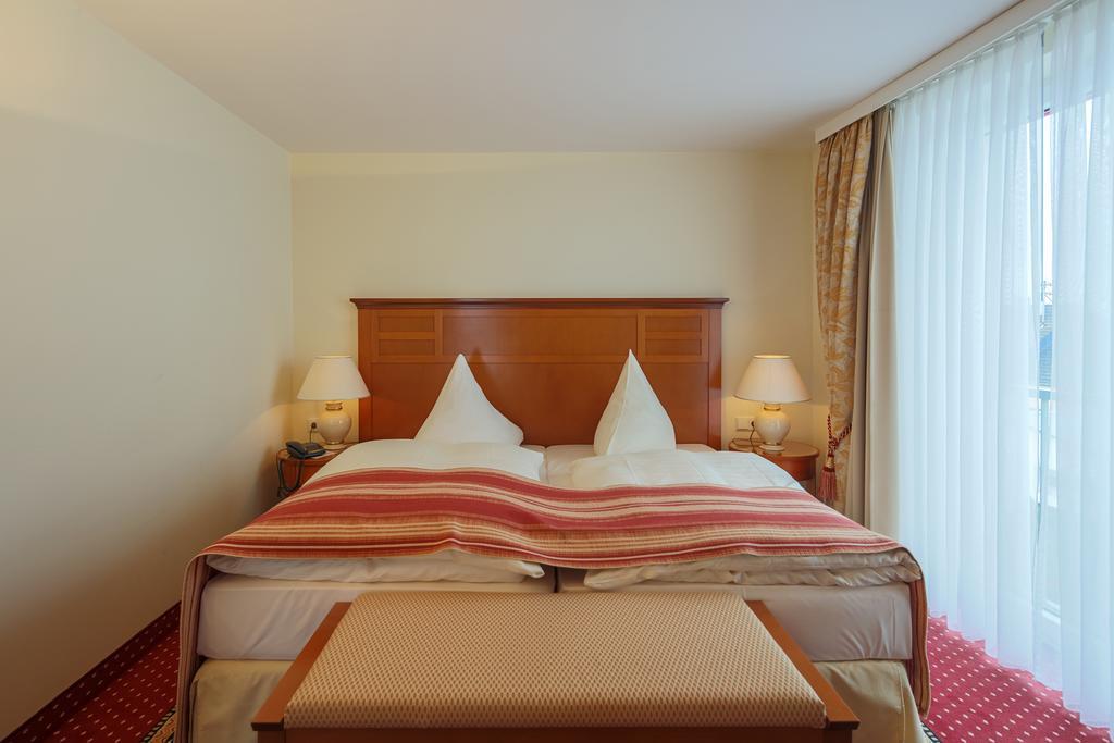 Hotel-Restaurant Kunz Pirmasens Ngoại thất bức ảnh