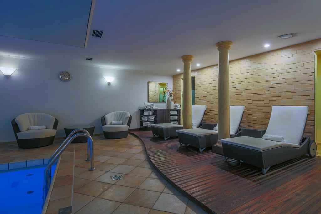 Hotel-Restaurant Kunz Pirmasens Ngoại thất bức ảnh